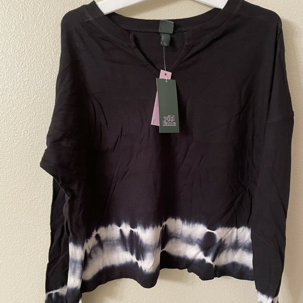 WILD FABLE WOMENS BLOUSE, NEW